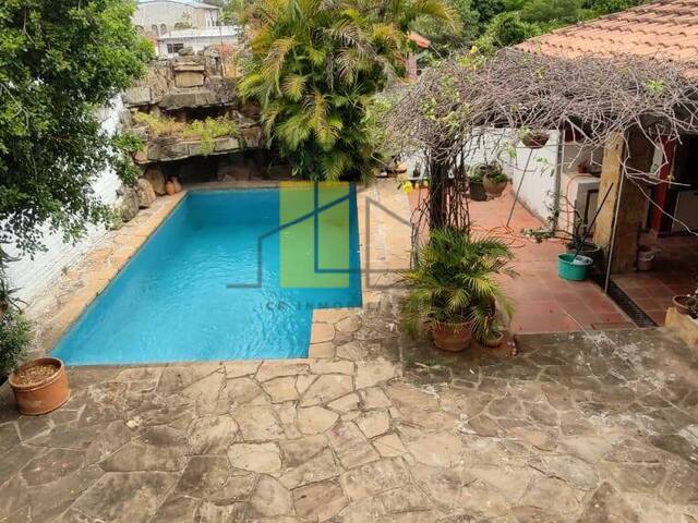 #2 - Casa para Venta en Asunción - PY-ASU