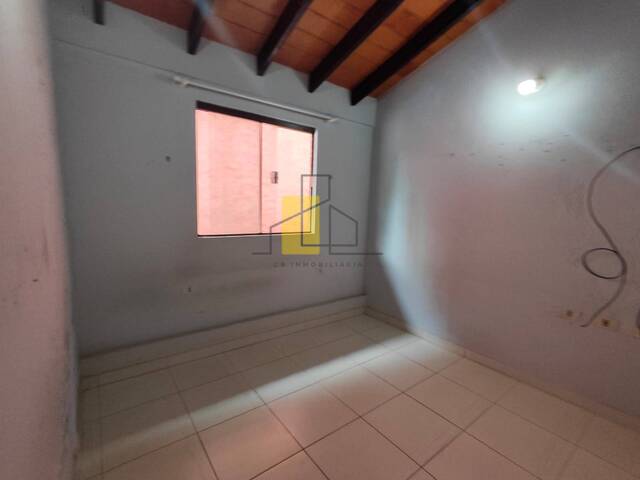 #25 - Casa para Venta en Asunción - PY-ASU