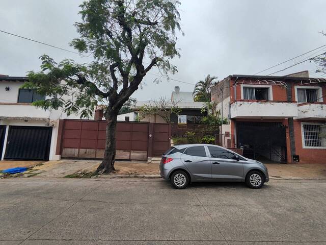 #57 - Casa para Venta en Asunción - PY-ASU