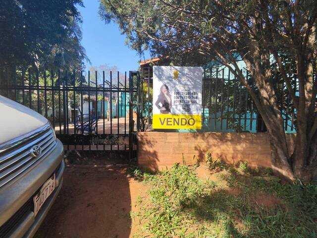 #66 - Casa para Venta en Asunción - PY-ASU