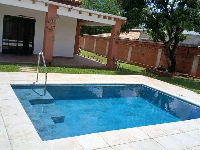 #79 - Casa para Venta en San Bernardino - PY-3