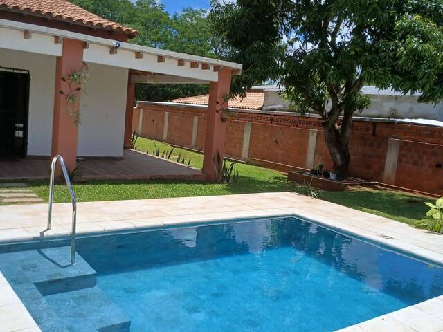 #79 - Casa para Venta en San Bernardino - PY-3